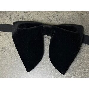 Handmade Oversized Black Velvet Bow tie Vintage style 70`s Wedding Prom